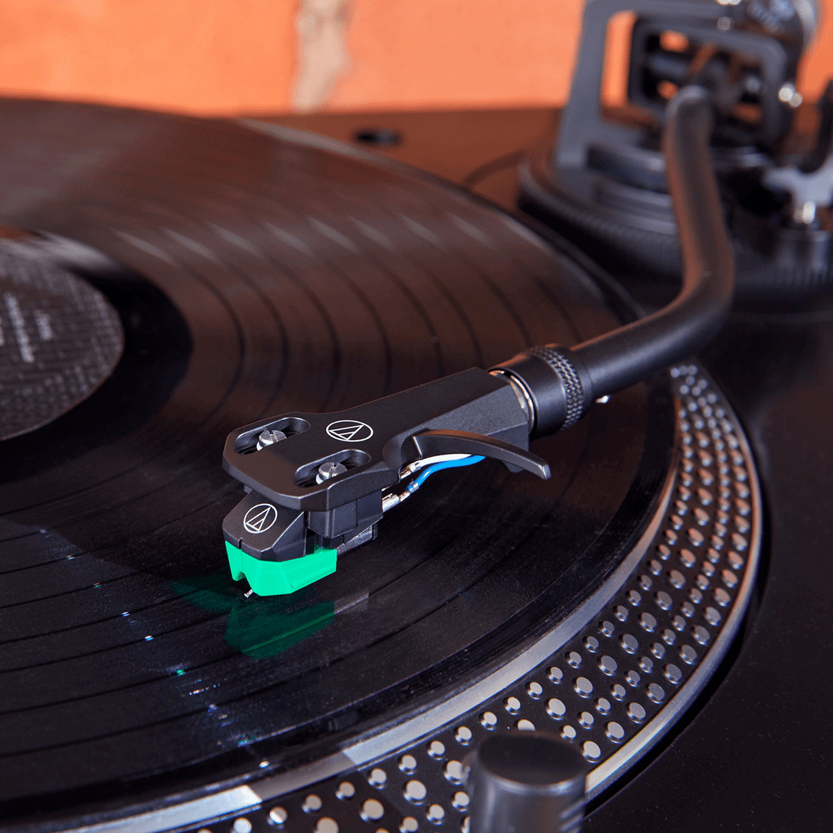 Cápsula y Aguja Audio-Technica AT-VM95E – Ditronics Ecuador 4